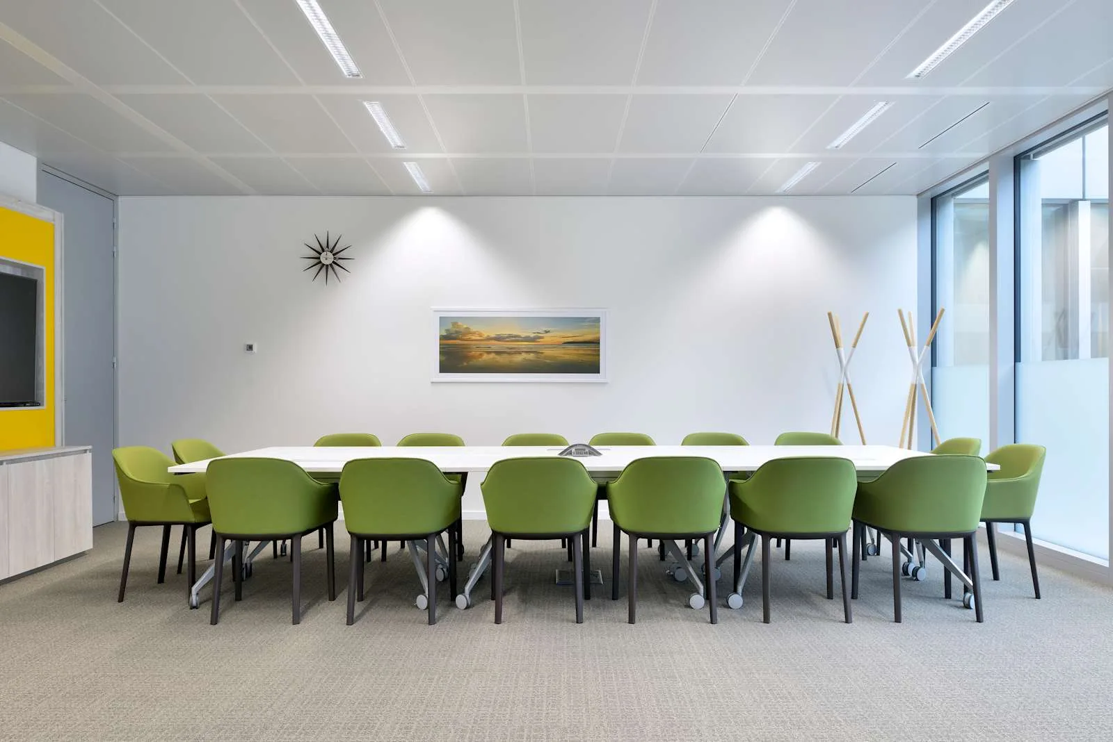 Open Office Kota Kinabalu, Wisma Merdeka, Meeting room for 16 people, Kota Kinabalu