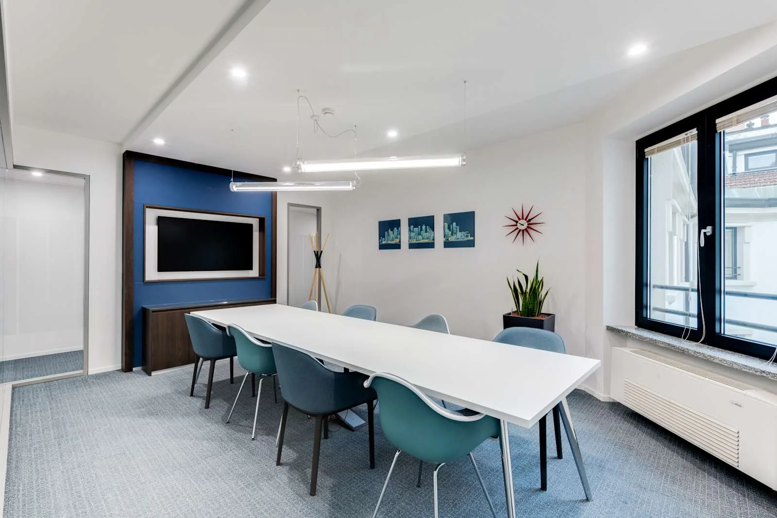 Open Office Lima, Torre Pandero, Sala de reuniones para 8 personas, Lima
