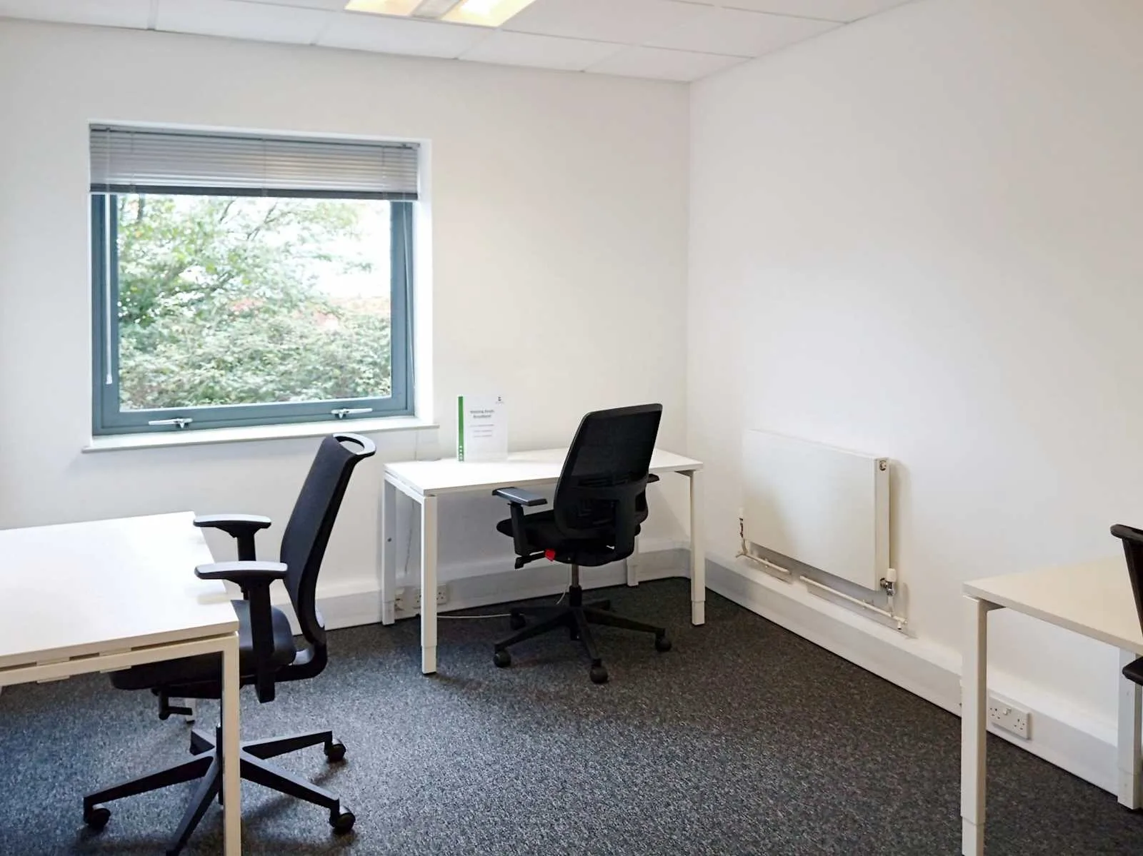 Basepoint EVESHAM, Vale Park, Private office, 3 desks, Evesham