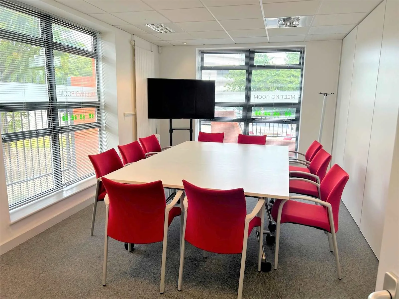 Basepoint FOLKESTONE, Shearway Business Park, Salle de réunion 10 personnes, Folkestone