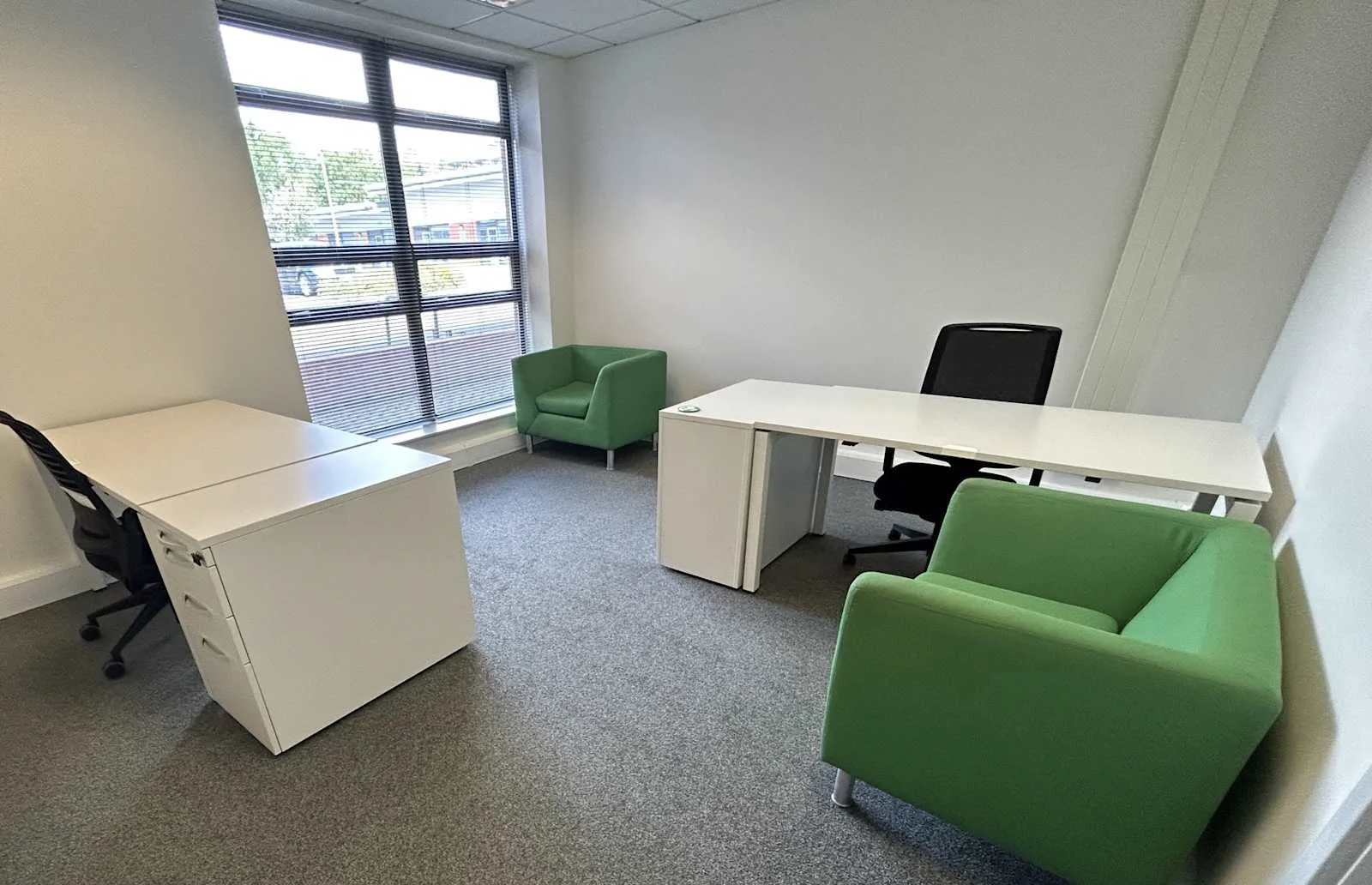 Basepoint FOLKESTONE, Shearway Business Park, Bureau privatif 2 postes, Folkestone