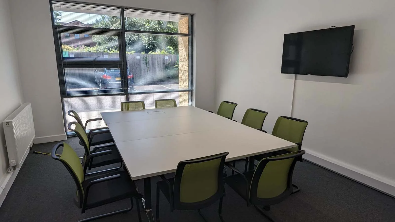 Basepoint HAYWARDS HEATH, John de Mierre House, Meeting room for 10 people, Haywards Heath