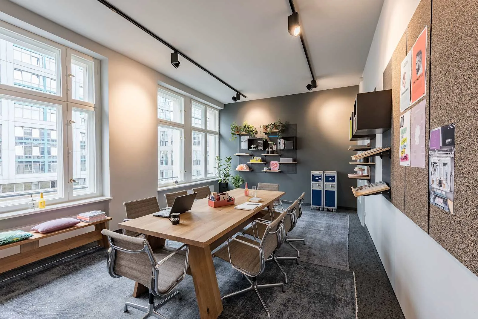 Design Offices Berlin, Design Offices, Unter den Linden, Meeting room for 8 people, Berlin