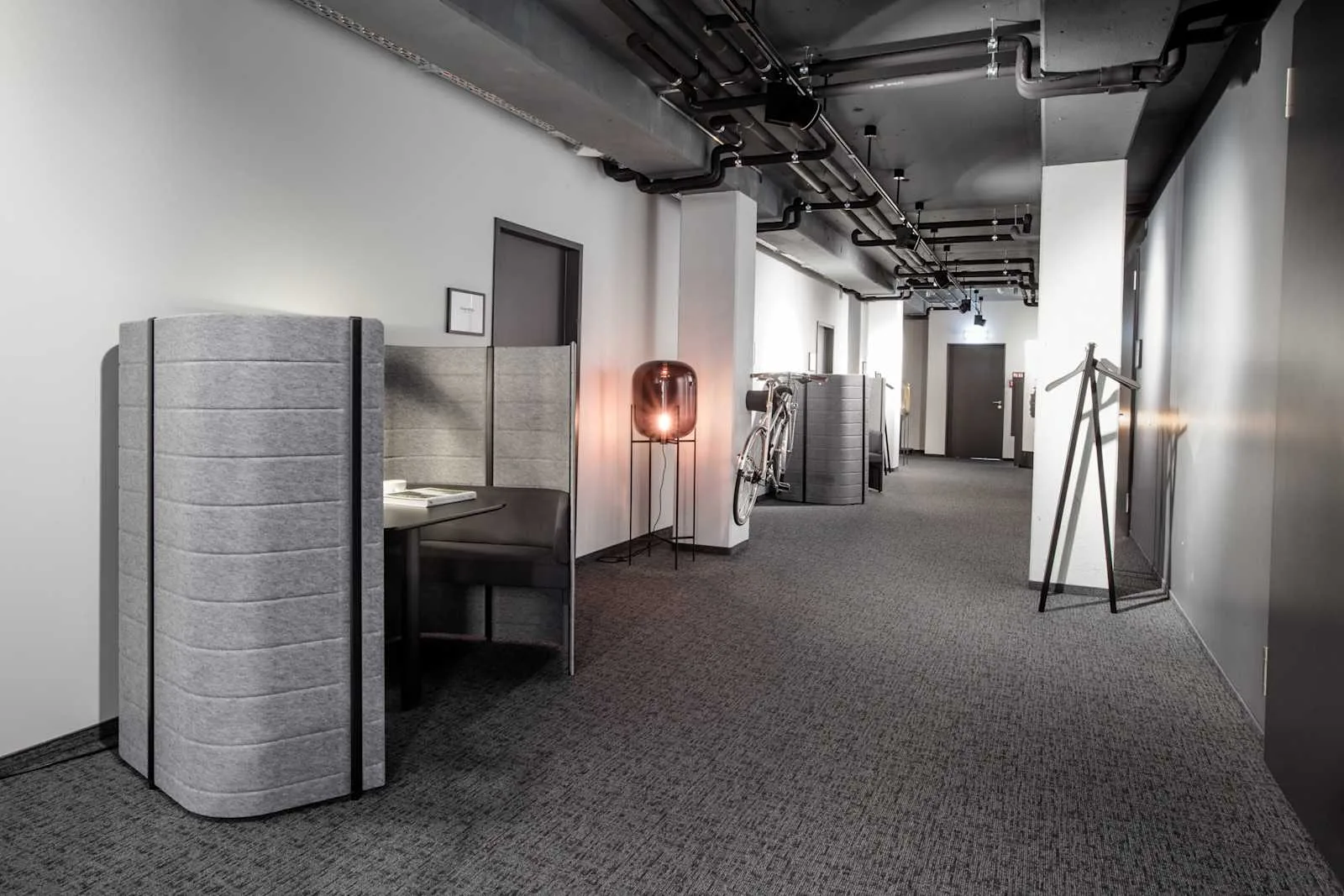Design Offices Frankfurt, Design Offices, Eschborn, Telefonkabine, Eschborn