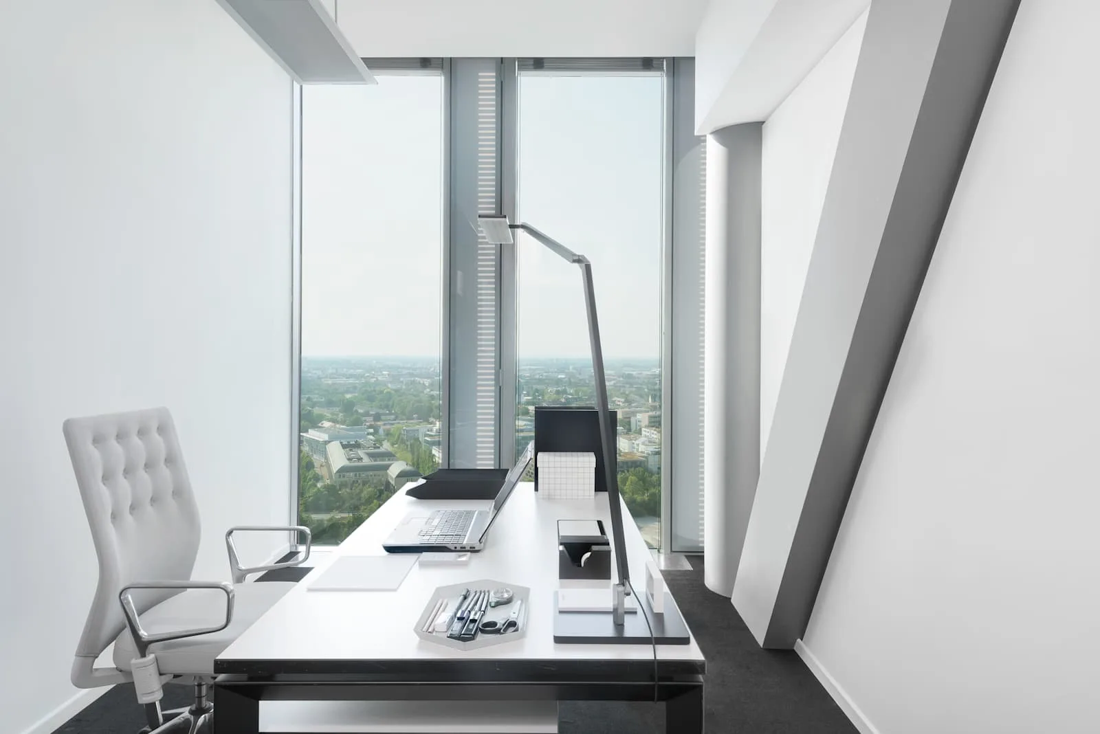 Design Offices München, Design Offices, Highlight Towers, Private office, 1 desk, Munich