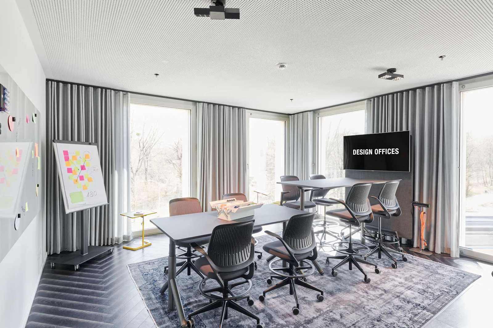 Design Offices München, Design Offices, Schwabinger Tor, Meeting room for 8 people, Munich