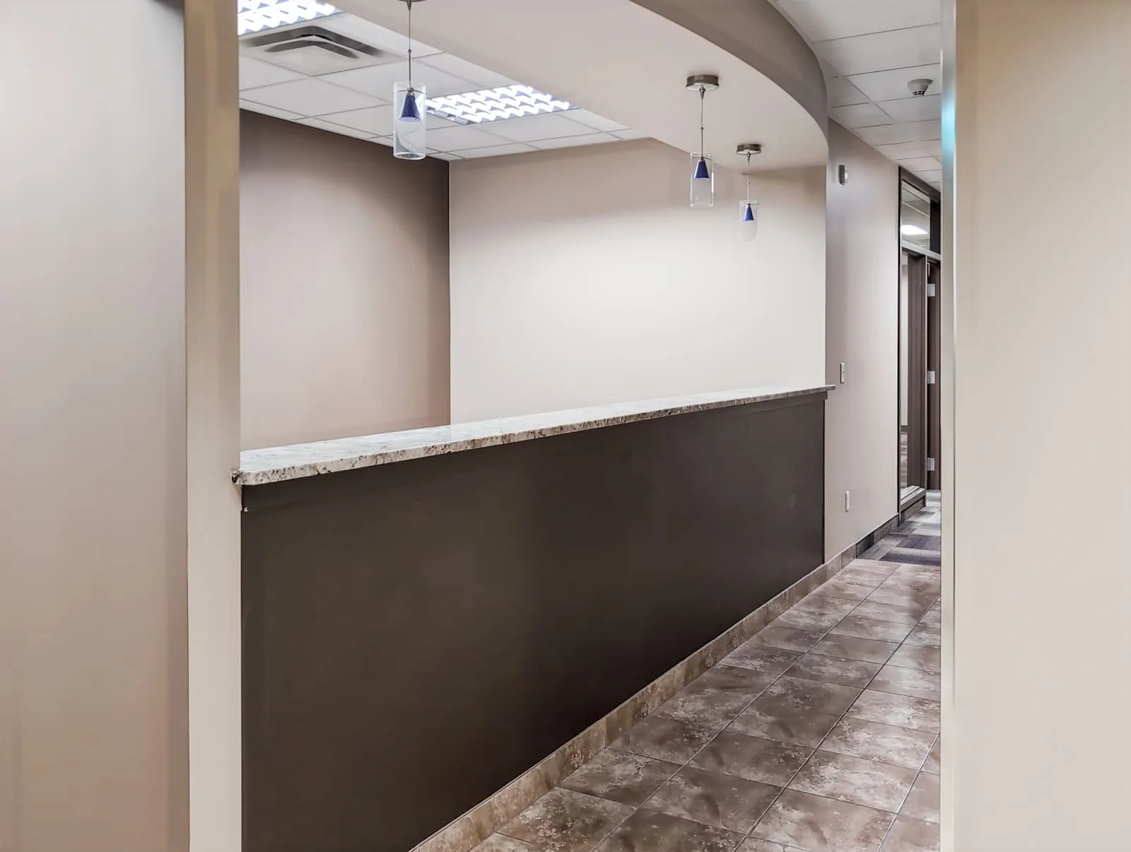 HQ AB, Edmonton - Elm Business Park 3, Reception, Edmonton, AB