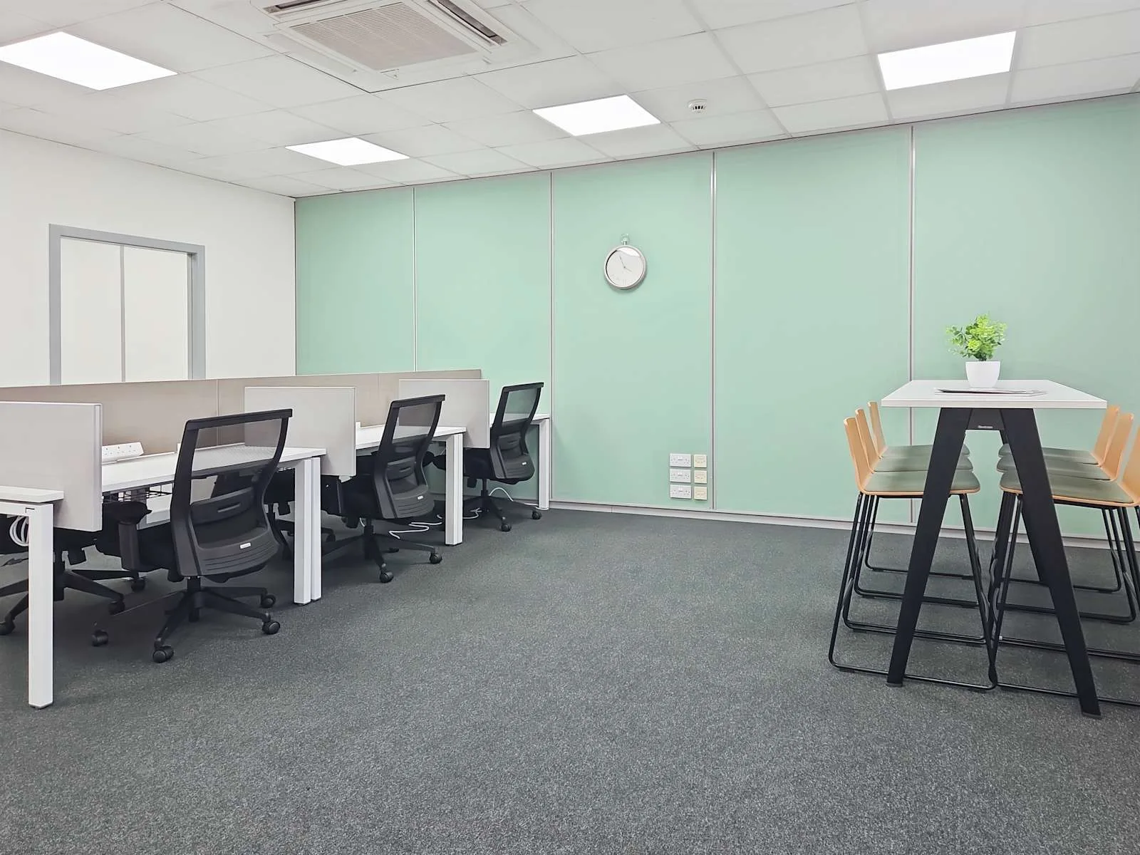 HQ Aberdeen International Airport, Open space, Aberdeen