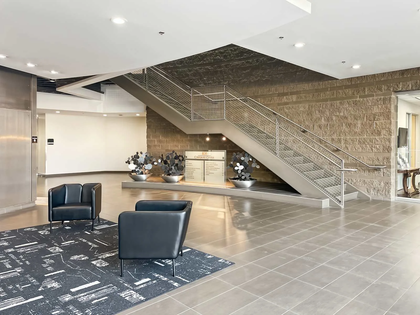 HQ AZ, Phoenix - N 7th St, Reception, Peoria, AZ