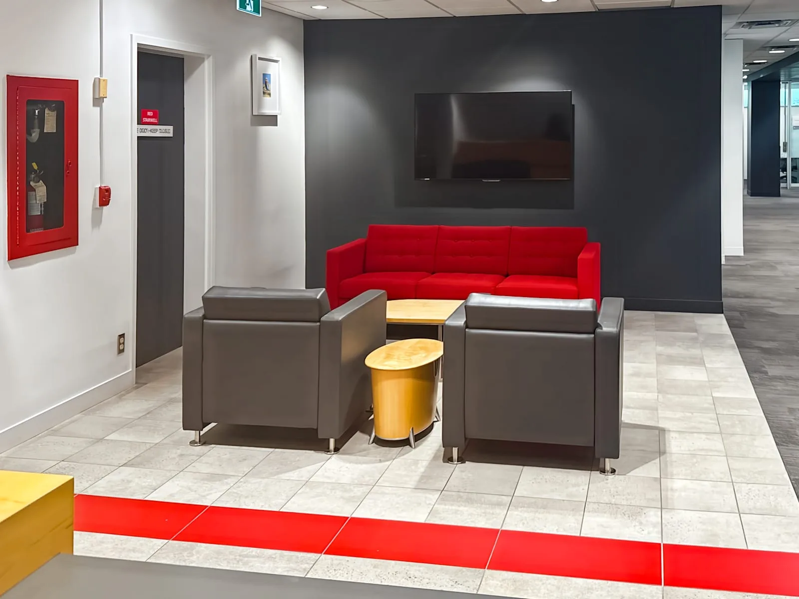 HQ BC, Vancouver - Howe Street, Lounge, Vancouver, BC