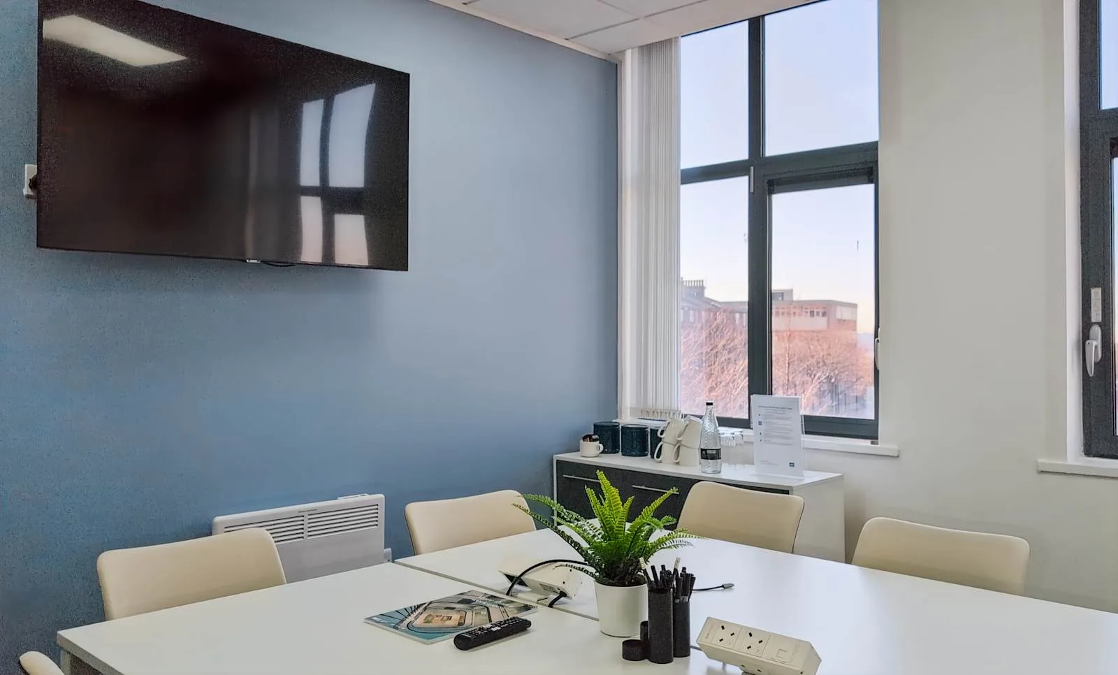 HQ Birkenhead, Atlantic House, Meeting room for 6 people, Birkenhead