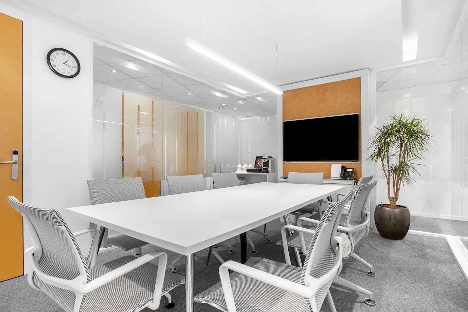 HQ Bordeaux Merignac Airport, Meeting room for 8 people, Mérignac