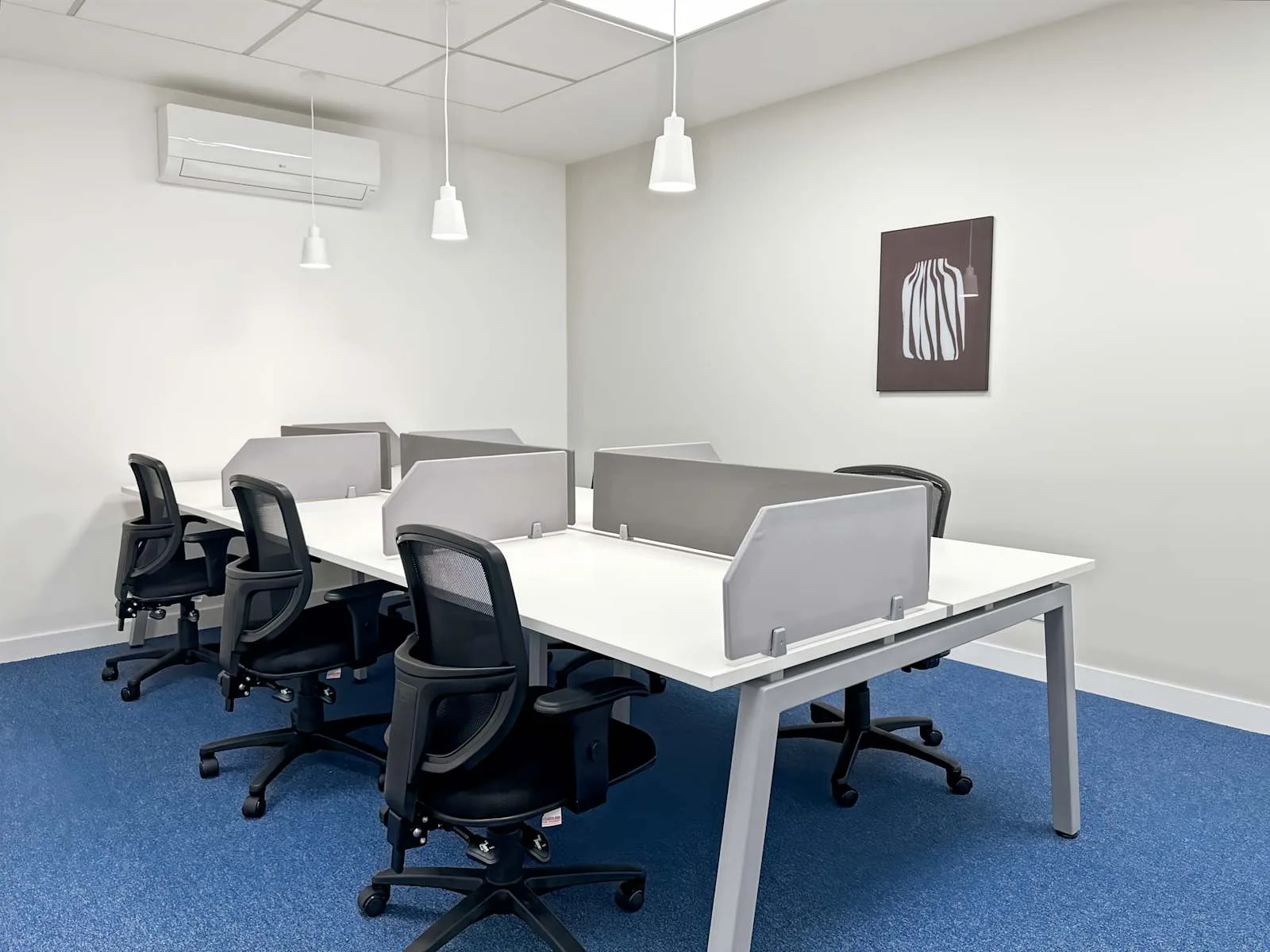 HQ Brasilia, Victoria Center - Asa Norte, Private office, 6 desks, Brasília