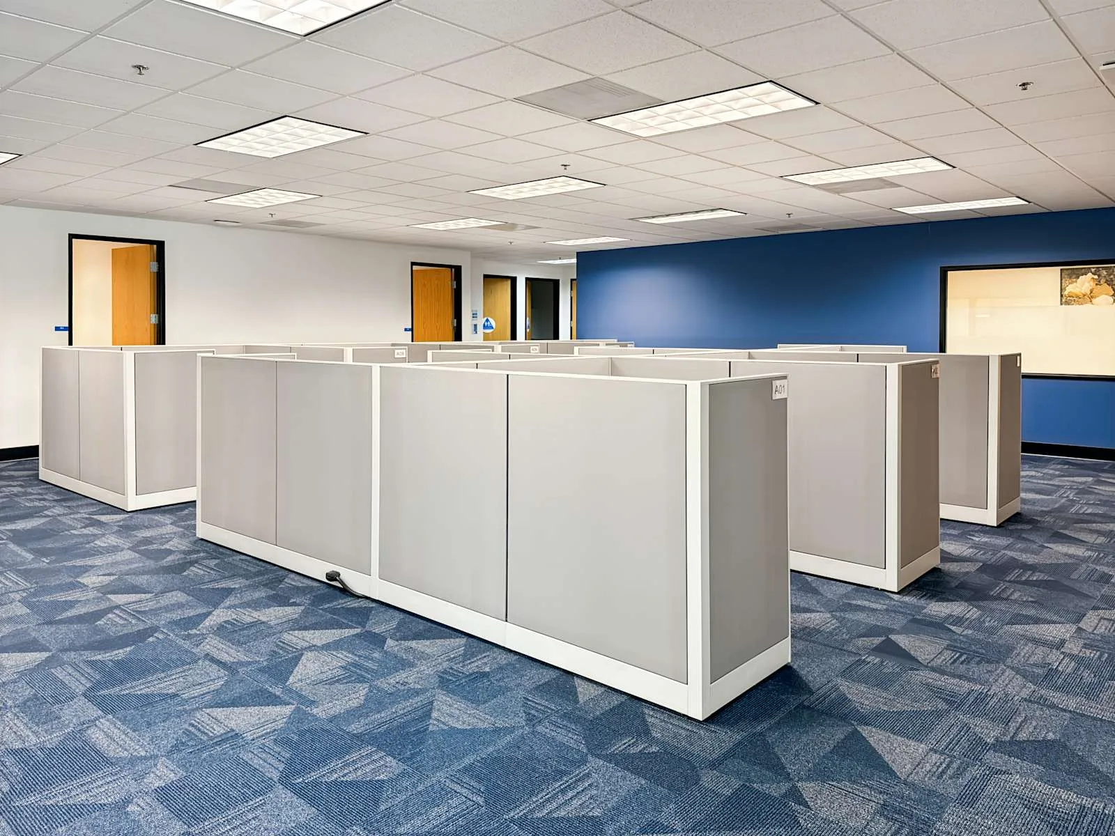 HQ CA, Camarillo - Camarillo Springs, Open-plan office, Camarillo, CA