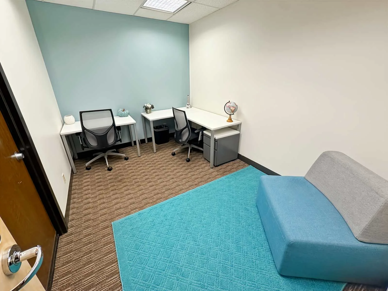 HQ CA, Campbell - Pruneyard (HQ), Private office, 2 desks, Campbell, CA