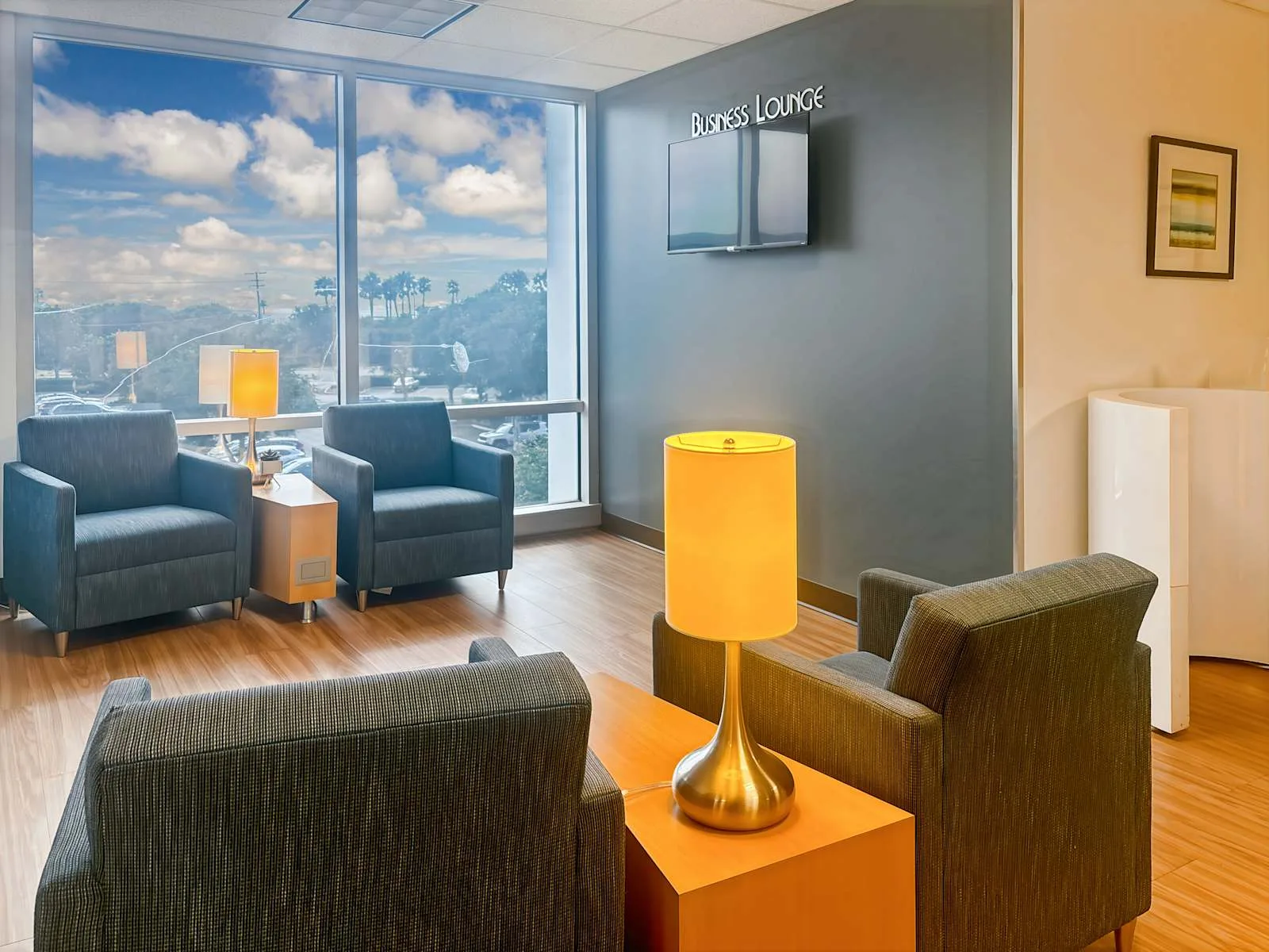 HQ CA, Carlsbad - Pacific Centre (HQ), Lounge, Carlsbad, CA