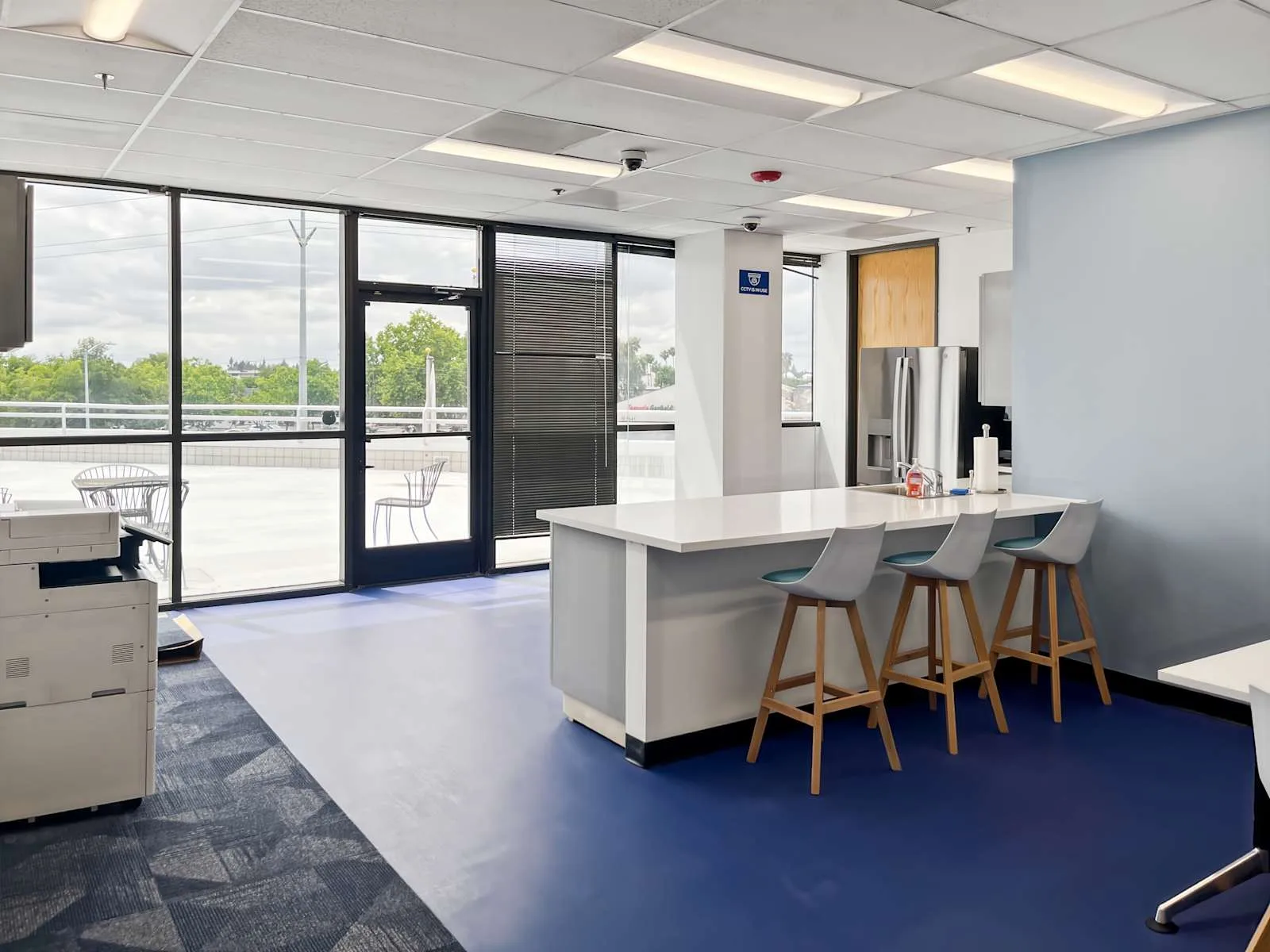 HQ CA, Sacramento - 1860 Howe Ave, Kitchen, Sacramento, CA
