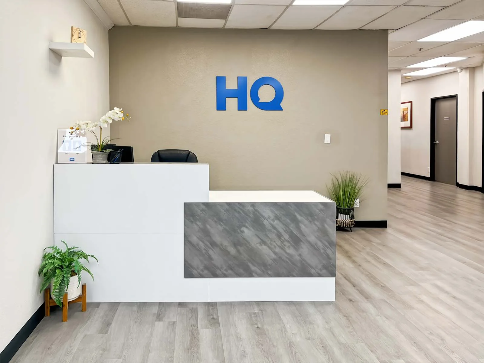HQ CA, Santa Clarita- Sierra Hwy, Reception, Santa Clarita, CA