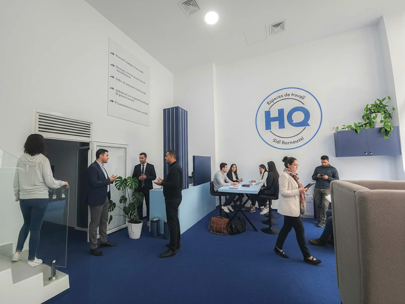 HQ Casablanca, Sidi Bernoussi، الاستقبال، الدار البيضاء