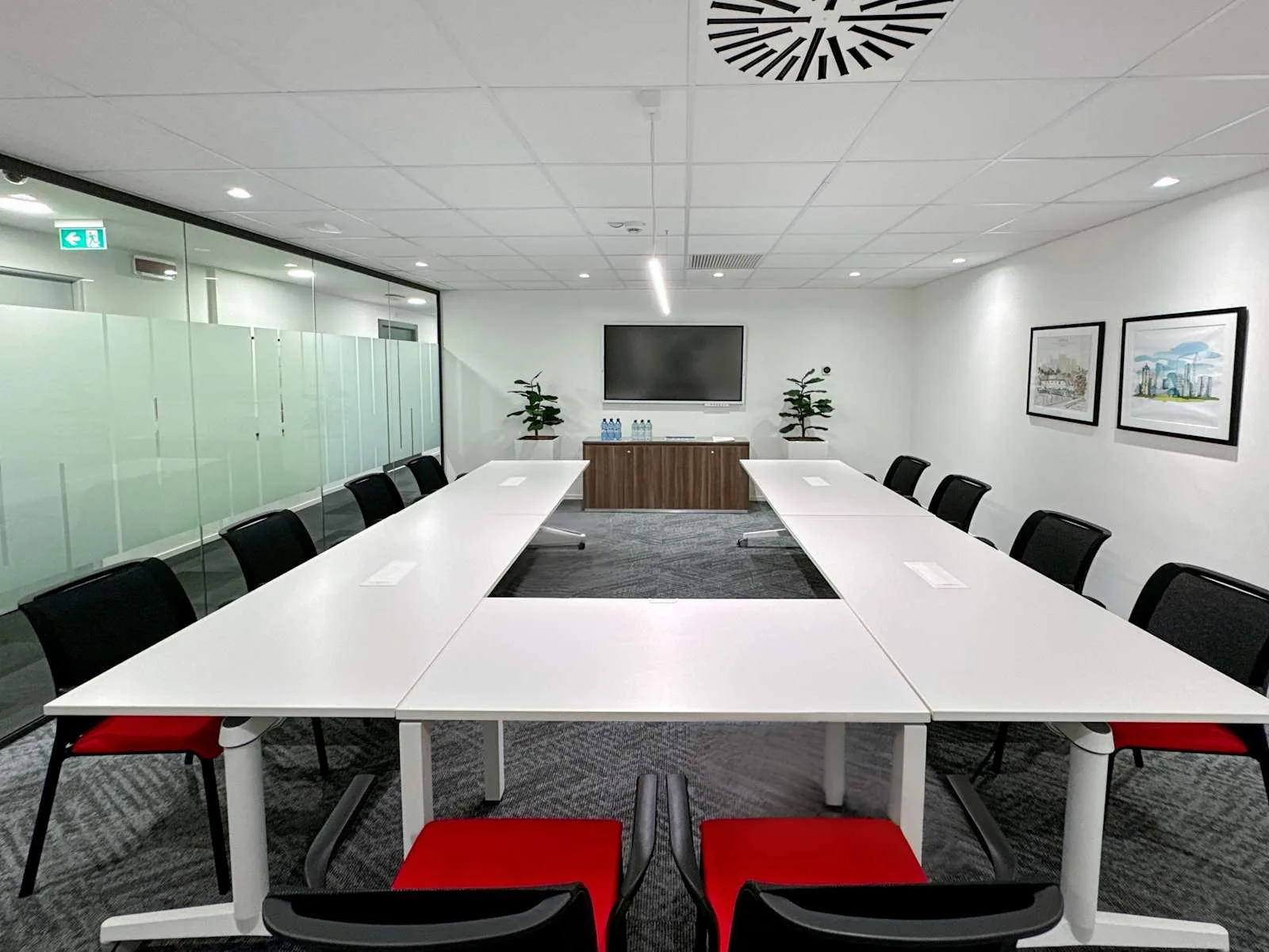 HQ Cassina de Pecchi, Salle de réunion 12 personnes, Cassina de’ Pecchi