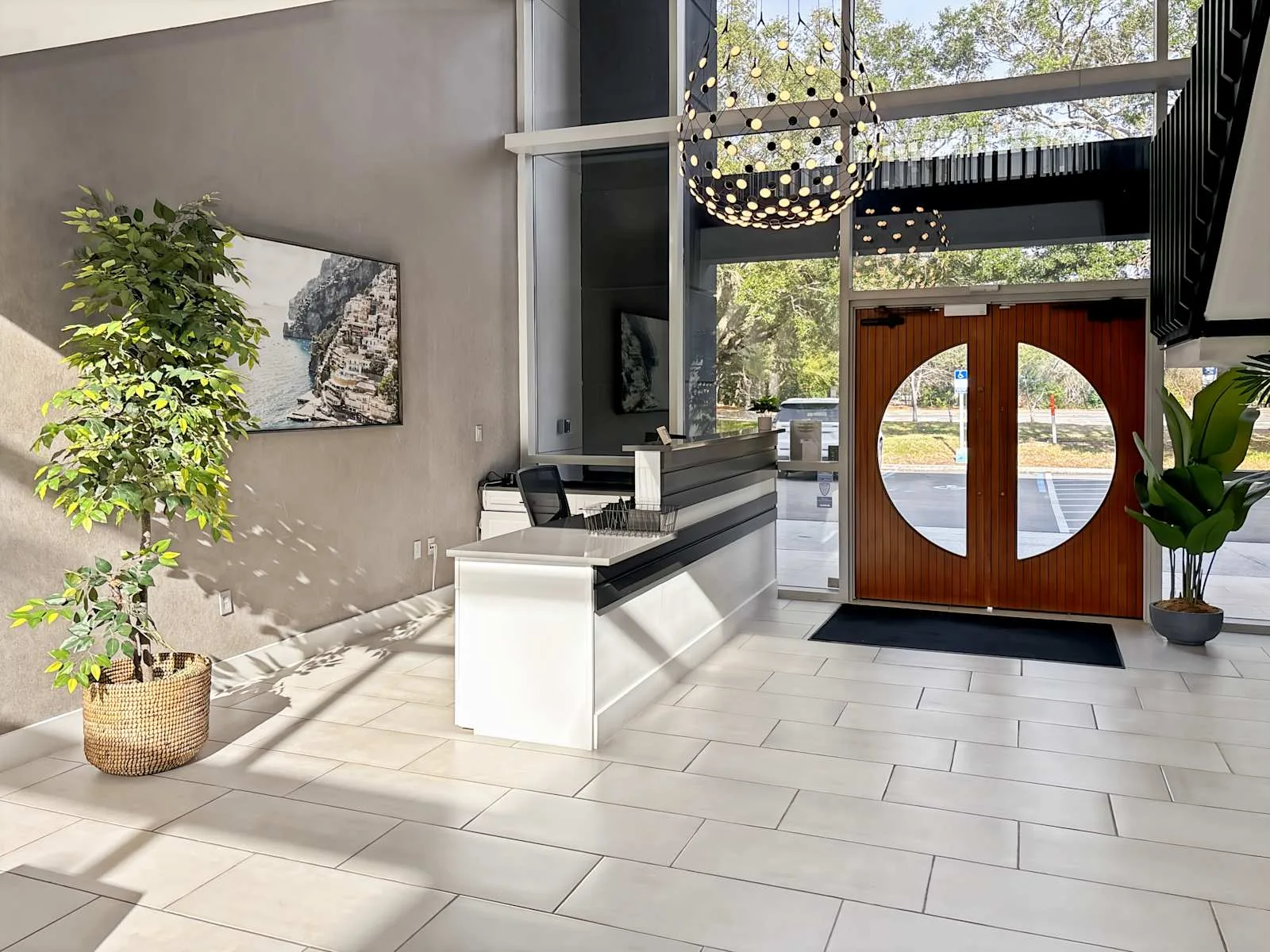 HQ FL, Jacksonville - 4110 Southpoint Blvd, Reception, Jacksonville, FL