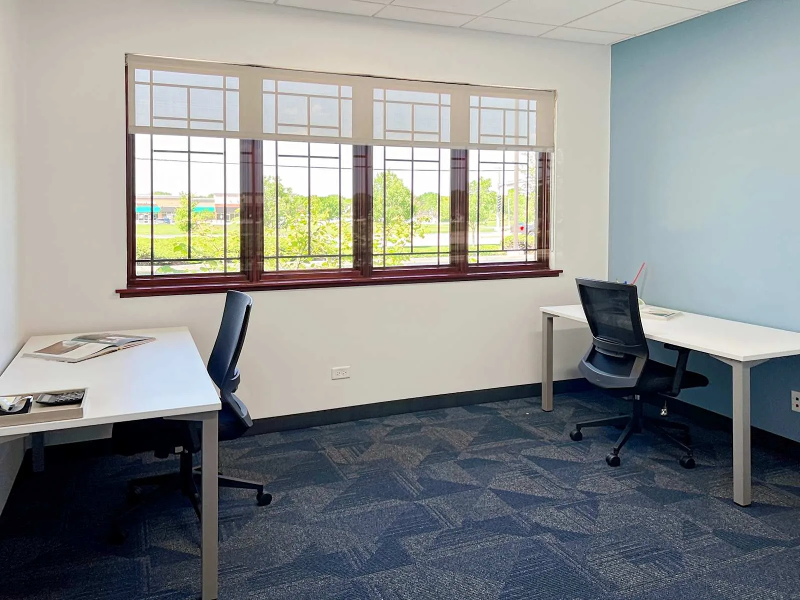 HQ IL, Frankfort - Lincoln Highway, Private office, 2 desks, Frankfort, IL
