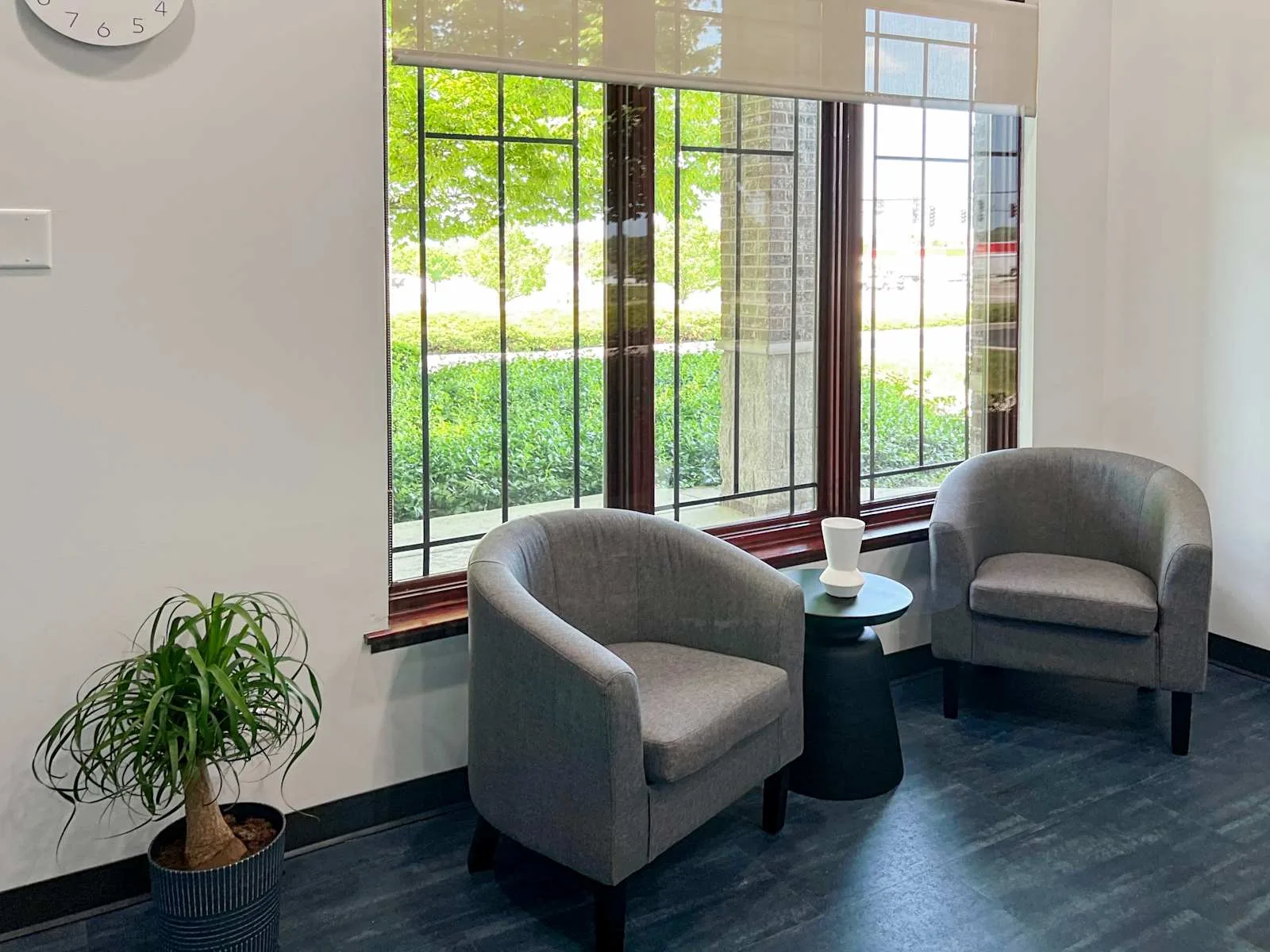 HQ IL, Frankfort - Lincoln Highway, Lounge, Frankfort, IL
