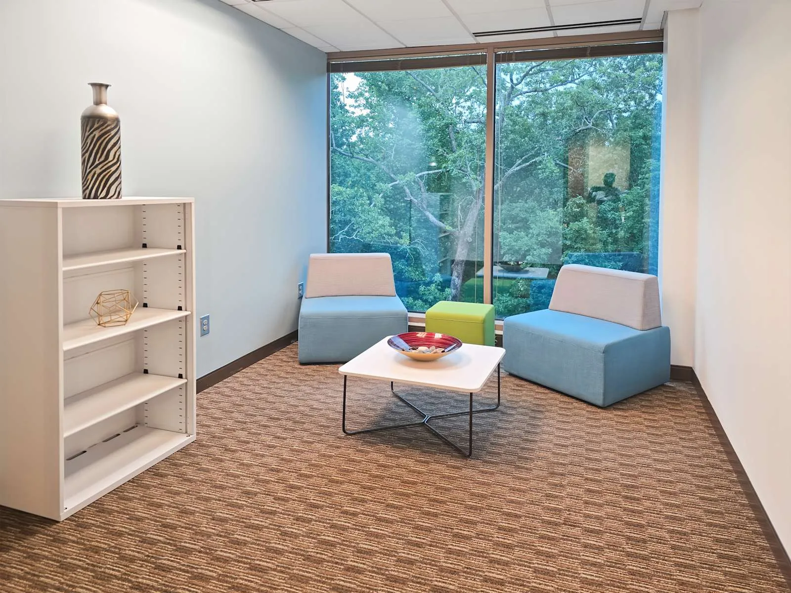 HQ GA, Duluth - Sugarloaf (HQ), Lounge, Duluth, GA