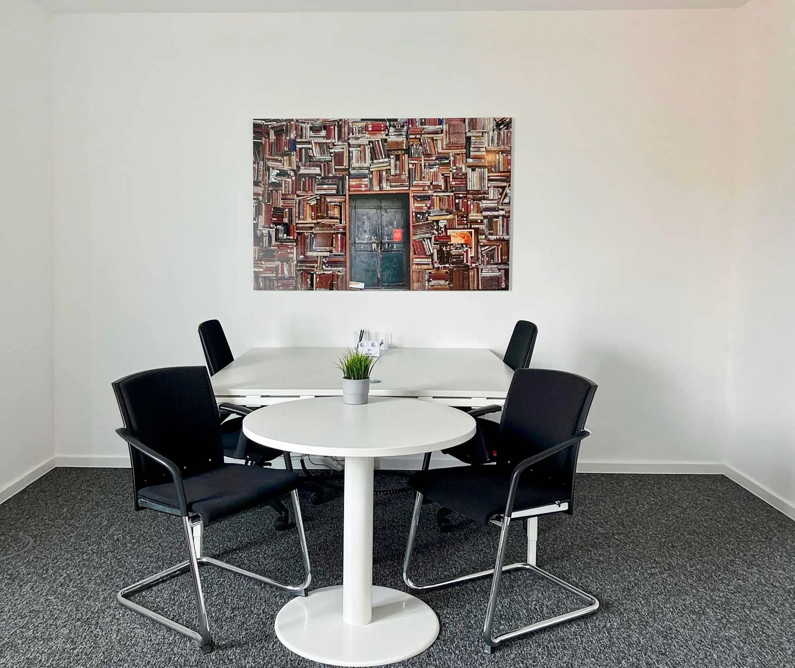 HQ HANNOVER, HQ Podbielskistraße, Privatbüro mit 4 Arbeitsplätzen, Hannover