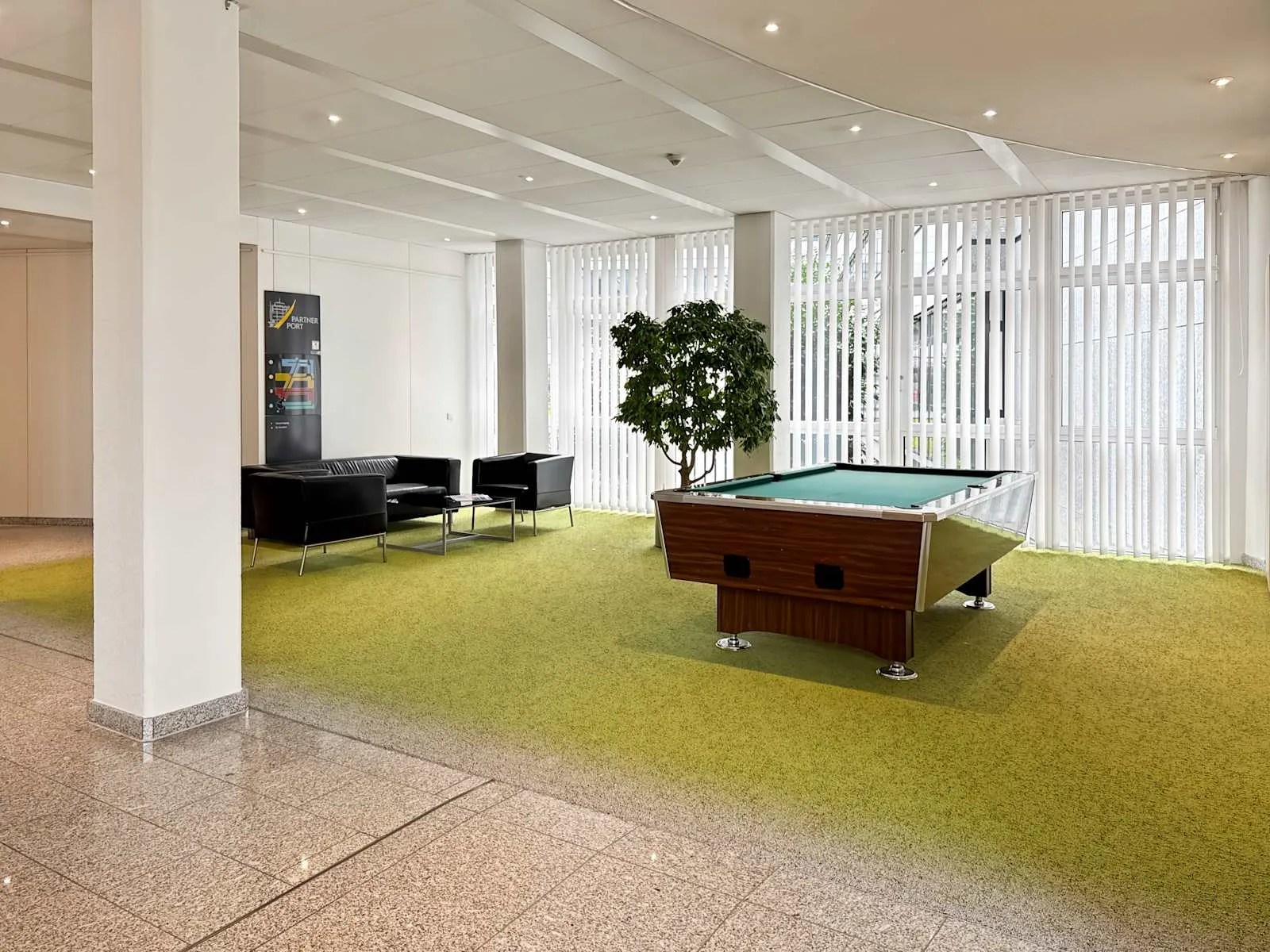 HQ HEIDELBERG, HQ SAP Partnerport Walldorf, Lounge, Walldorf