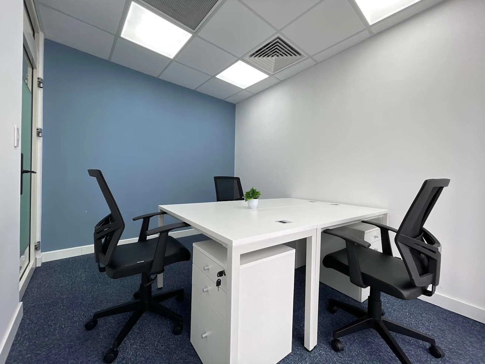 HQ Ho Chi Minh, Songha Building, Private office, 3 desks, Ho Chi Minh City