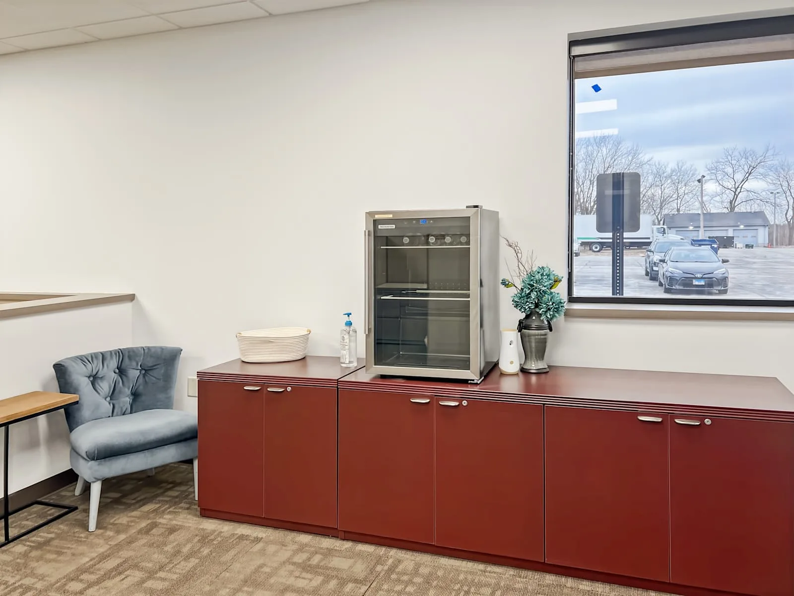 HQ IA, Davenport - N Brady St, Kitchen, Davenport, IA