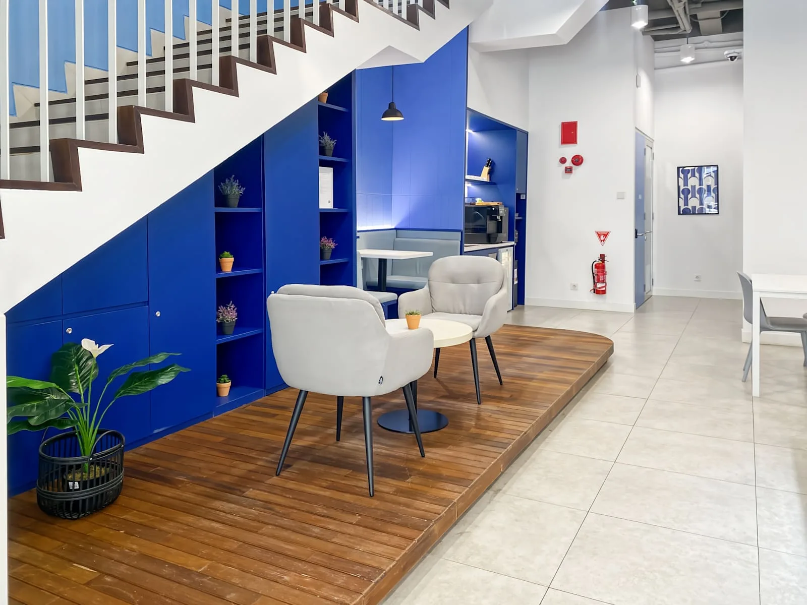 HQ Jakarta, Altira Business Park, Area santai, Jakarta