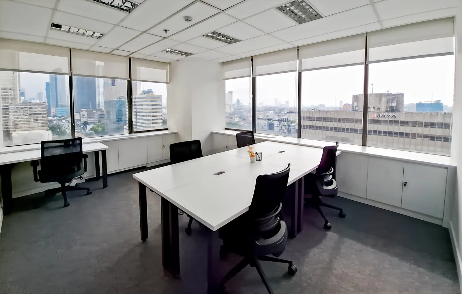 HQ Jakarta, Menara Cakrawala, Private office, 5 desks, Jakarta
