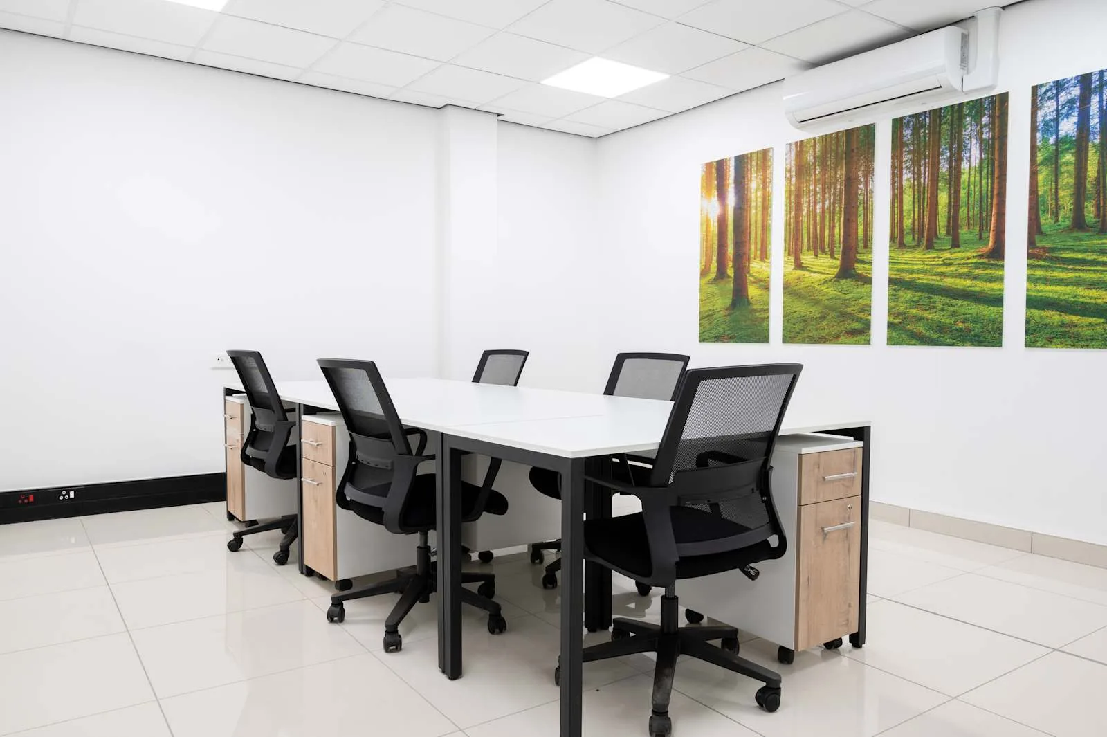 HQ Johannesburg, Northriding – Northlands, Private office, 6 desks, Randburg
