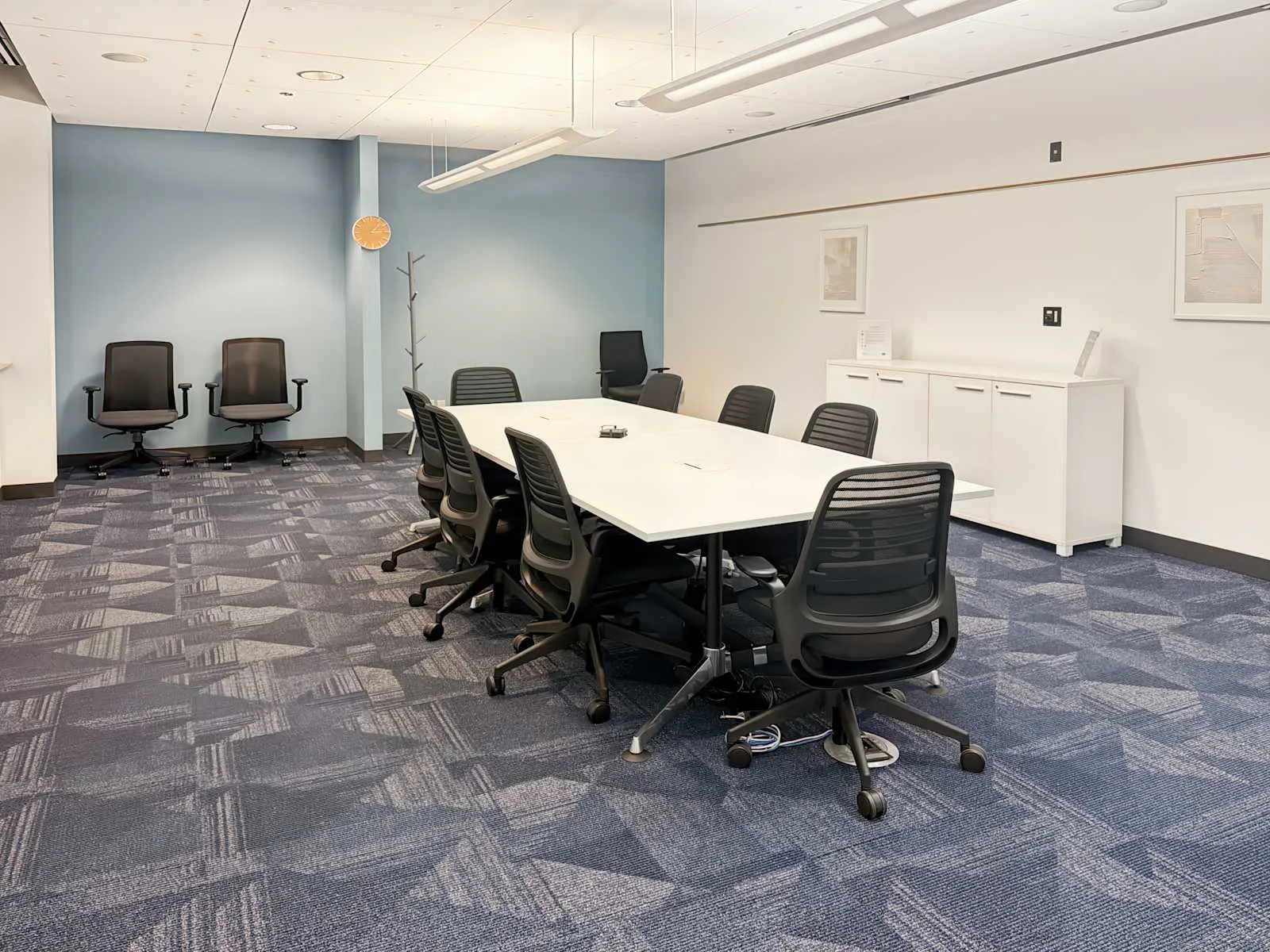 HQ KS, Lenexa -W 84th Terrace, Meeting room for 8 people, Lenexa, KS