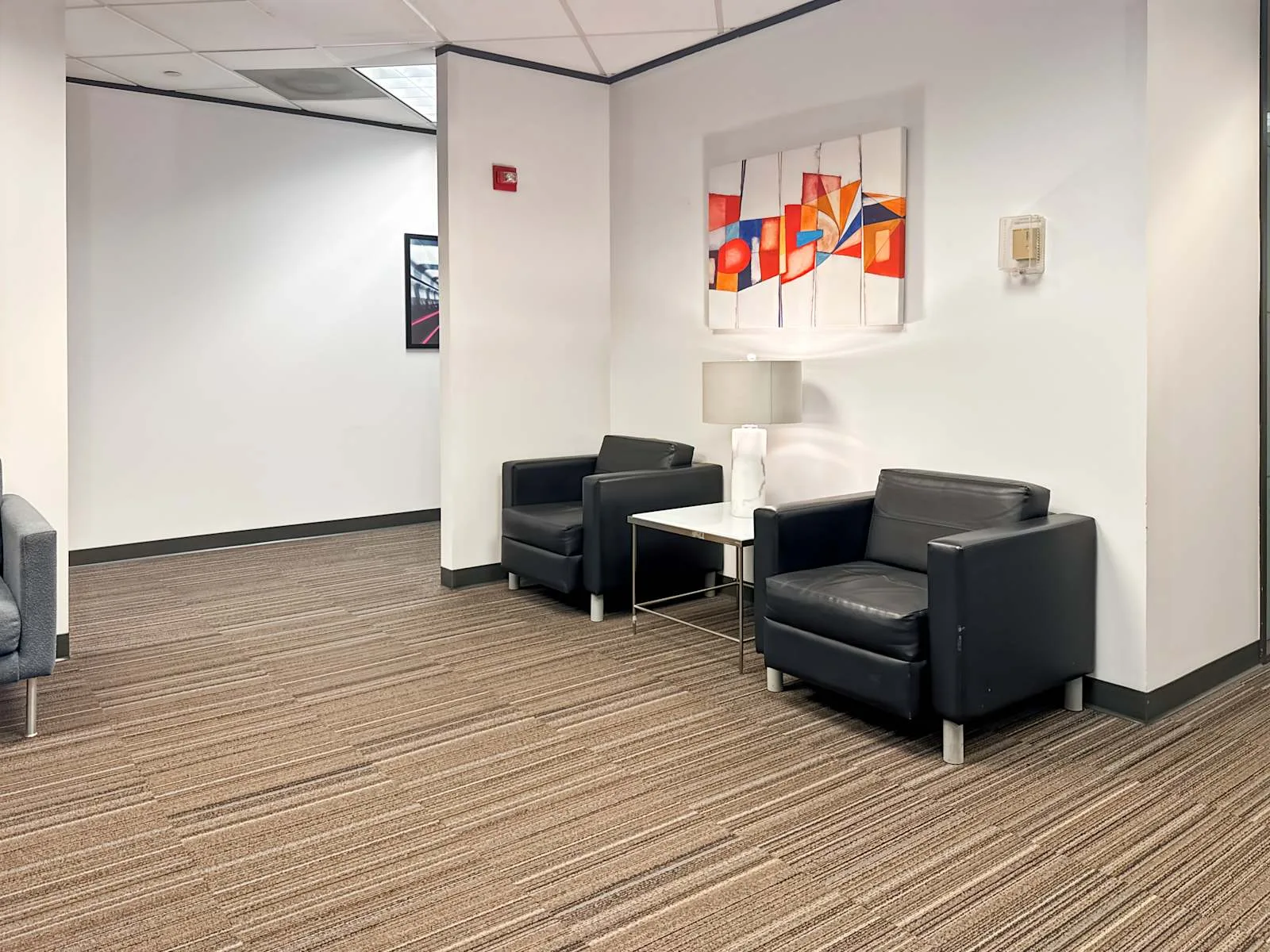 HQ KS, Overland Park - Commerce Plaza (HQ), Lounge, Overland Park, KS