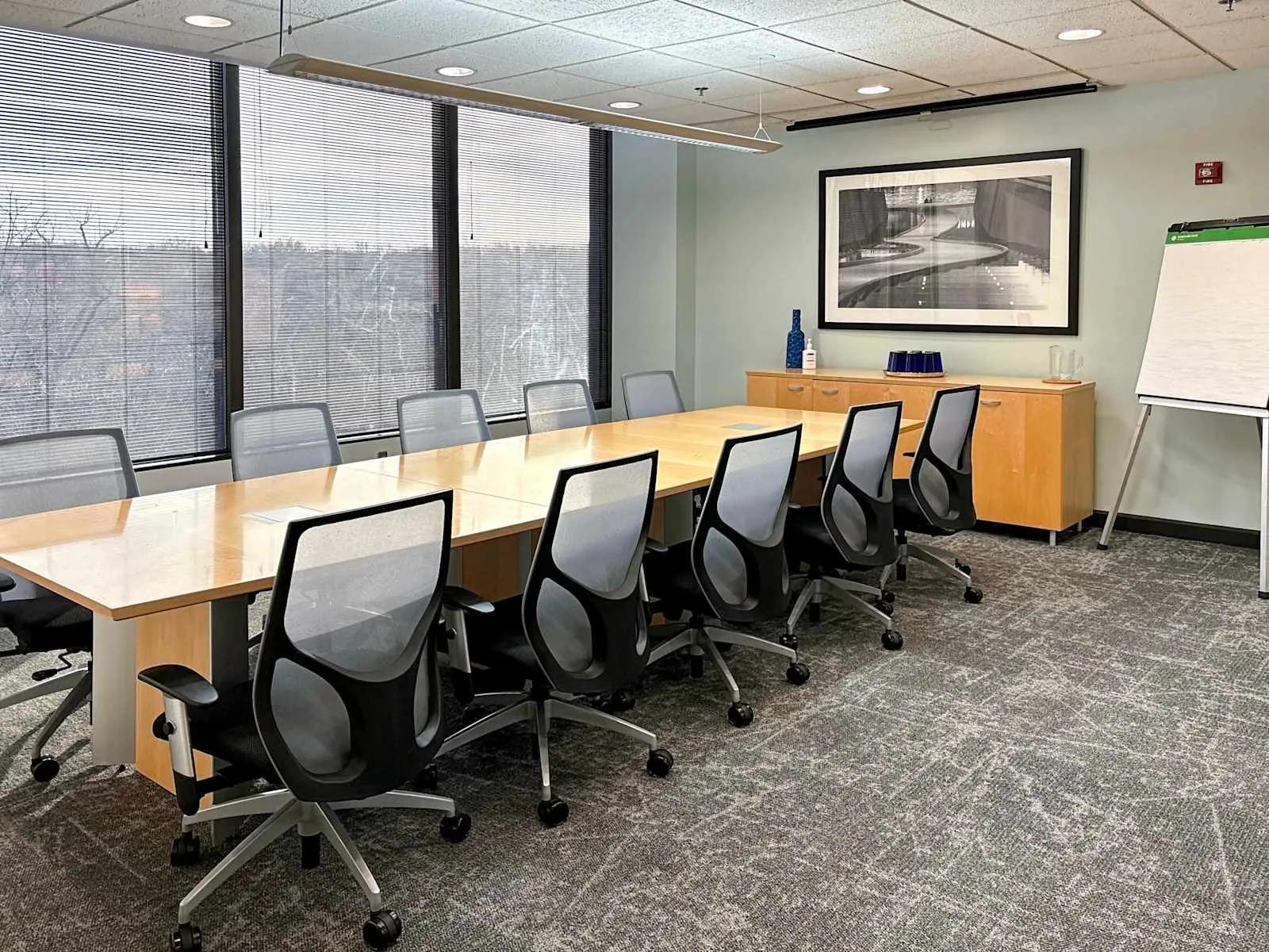 HQ KS, Overland Park - Corporate Woods (HQ), Meeting room for 12 people, Overland Park, KS