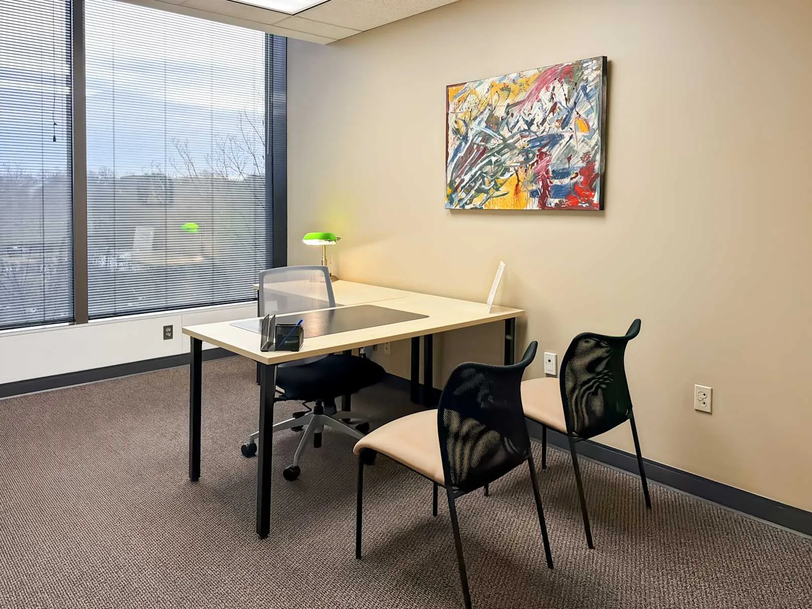 HQ KS, Overland Park - Corporate Woods (HQ), Private office, 1 desk, Overland Park, KS