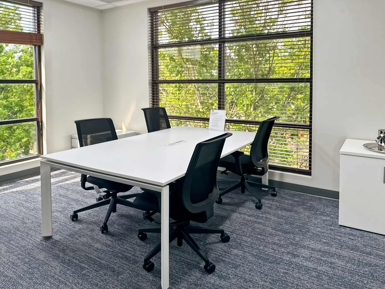 HQ KY, Lexington - Monarch Street, Meeting room for 4 people, Lexington, KY