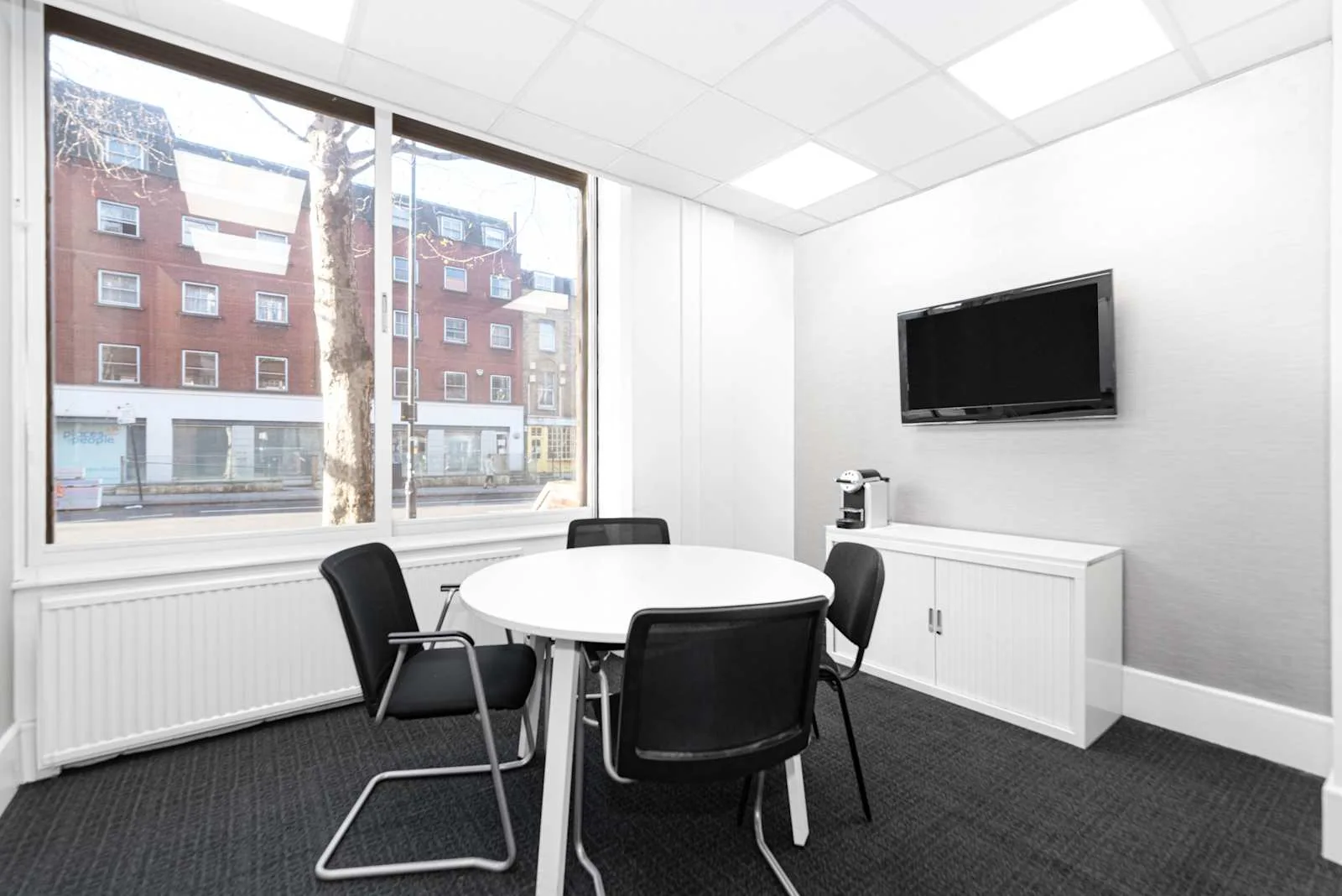 HQ London, HQ King’s Cross, Grays Inn Rd, Meeting room for 4 people, London