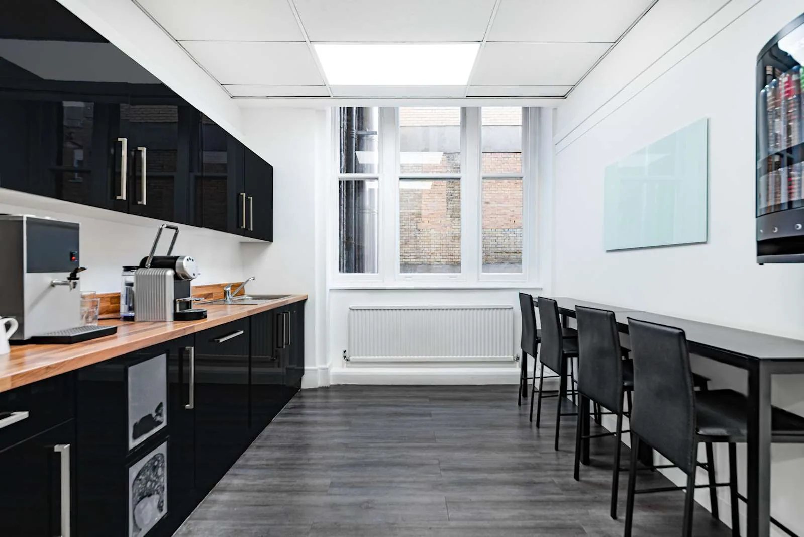 HQ London, HQ King’s Cross, Grays Inn Rd, Kitchen, London