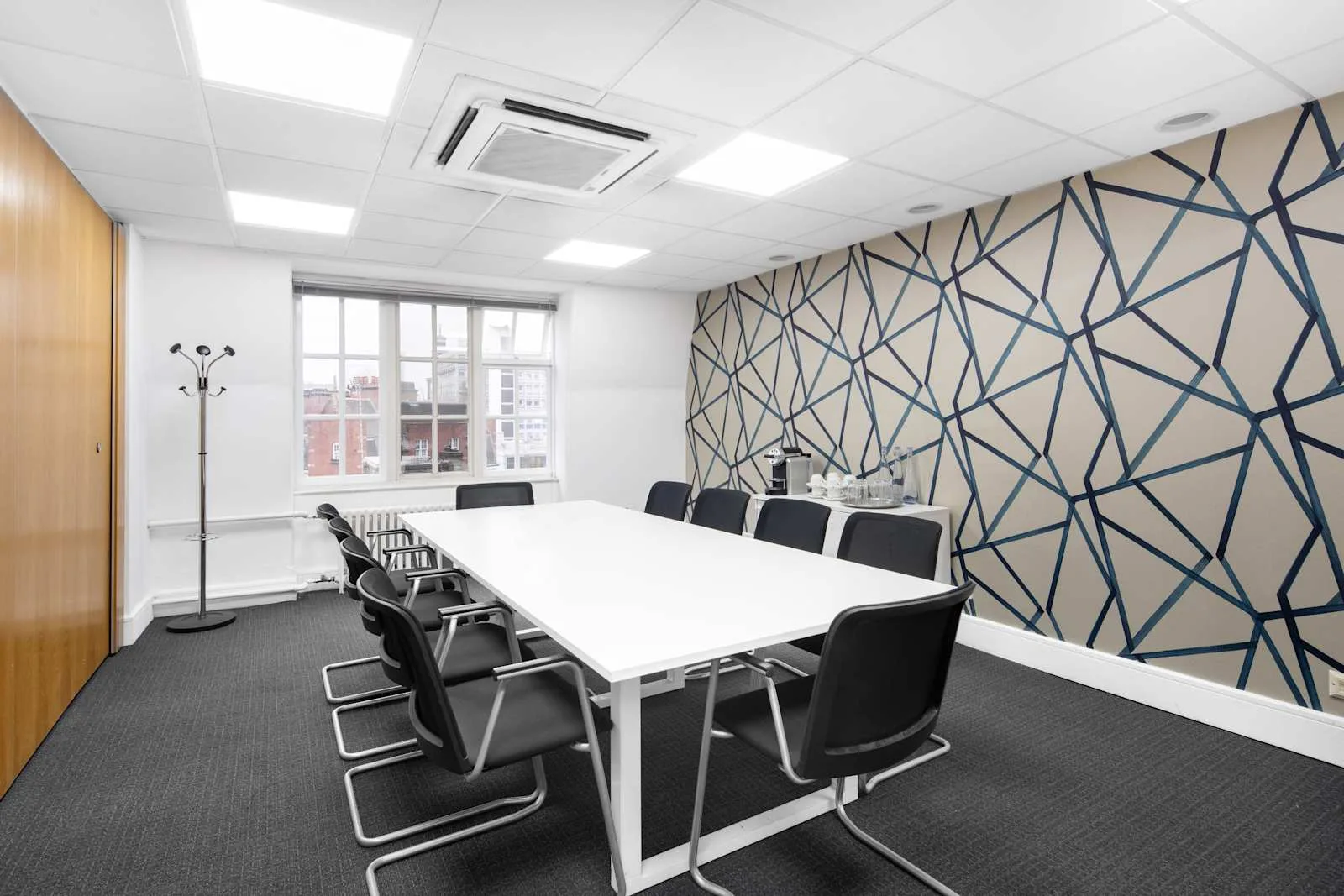 HQ LONDON, King's Cross St. Pancras, Meeting room for 10 people, London
