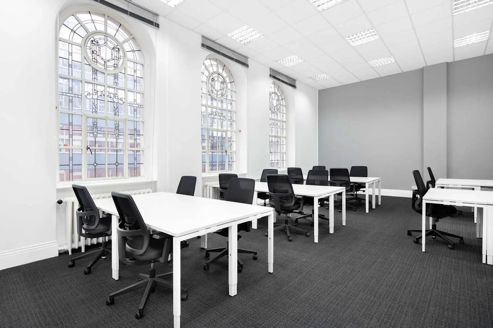 HQ LONDON, King's Cross St. Pancras, Open-plan office, London
