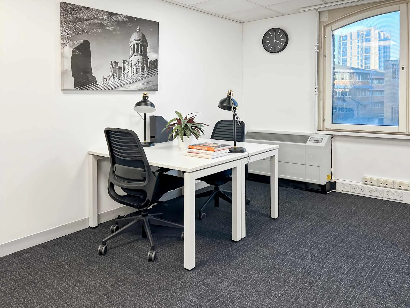 HQ LONDON, HQ Vauxhall, Private office, 2 desks, London