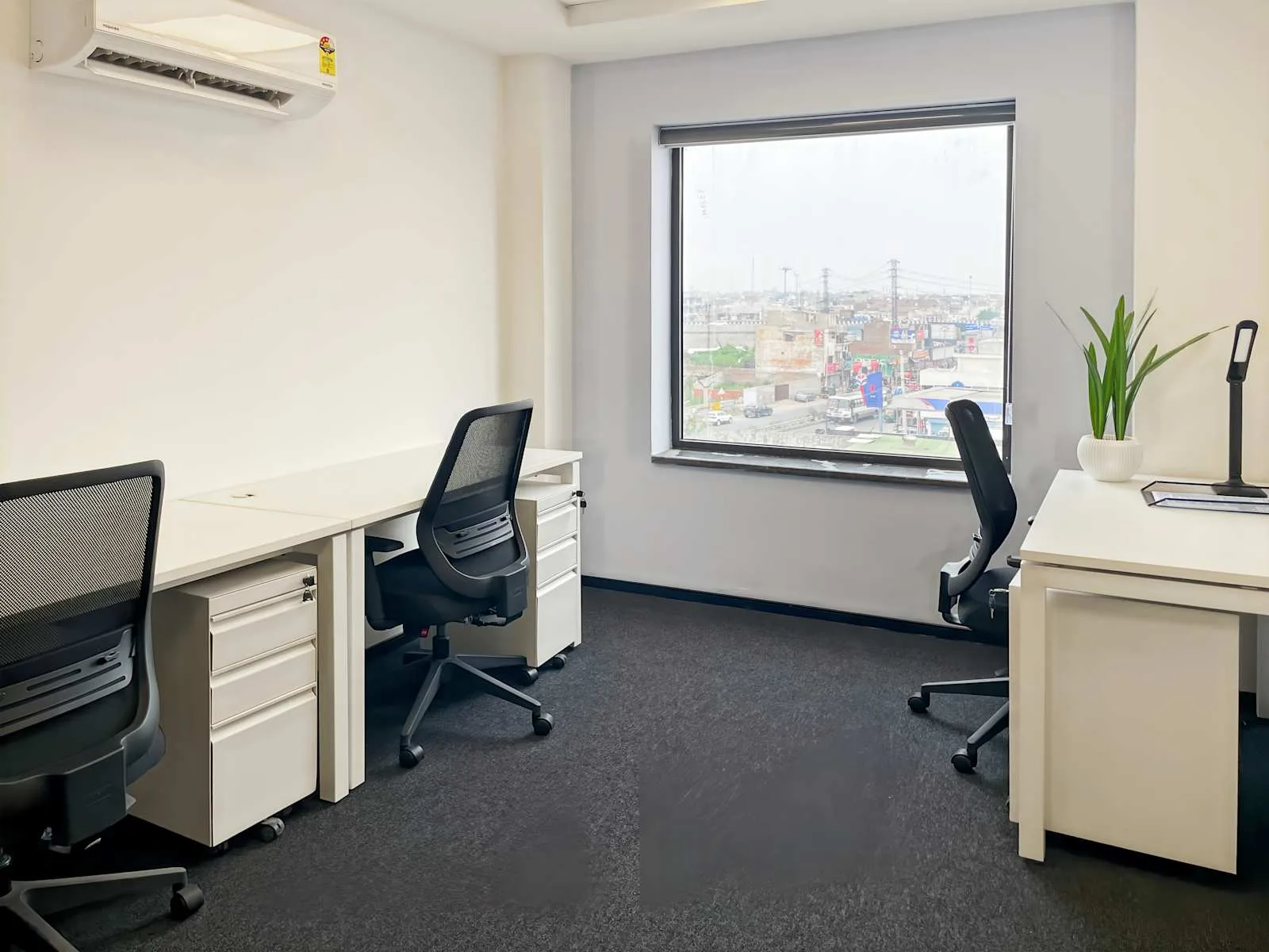 HQ Ludhiana, Sky Square, 3 वर्कस्टेशन वाला निजी कार्यालय, लुधियाना
