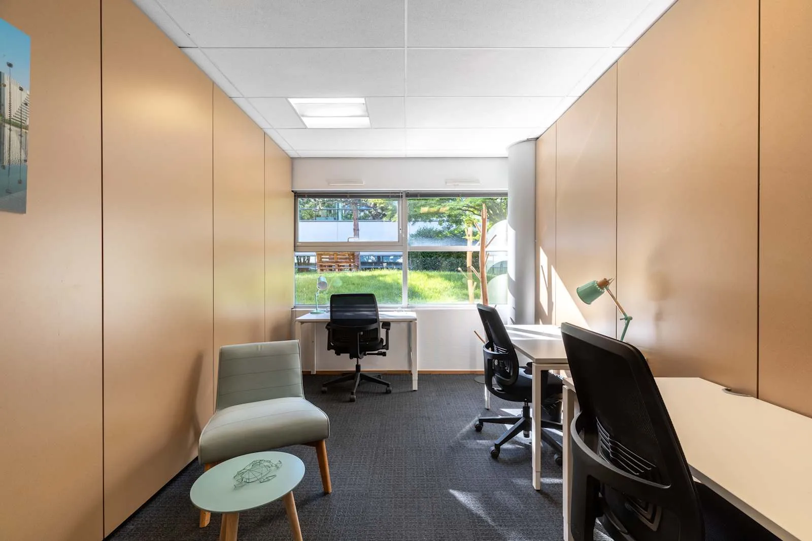 HQ LYON, Vaise Verrazzano, Private office, 3 desks, Lyon 9e