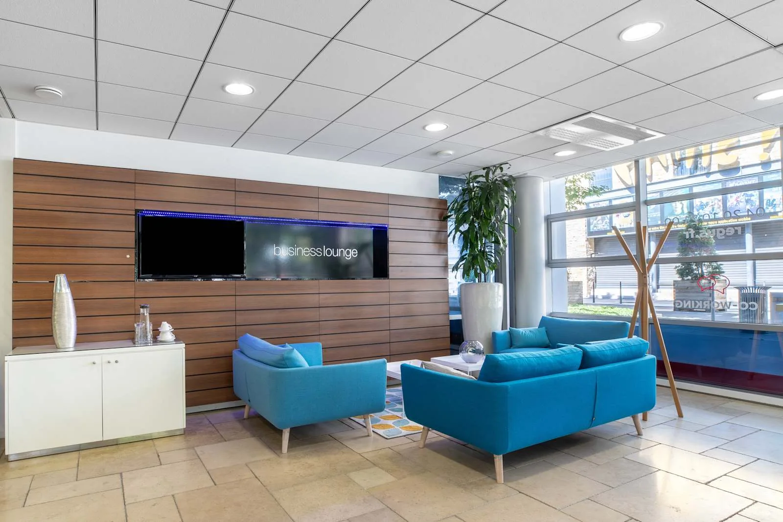 HQ LYON, Vaise Verrazzano, Lounge, Lyon 9e