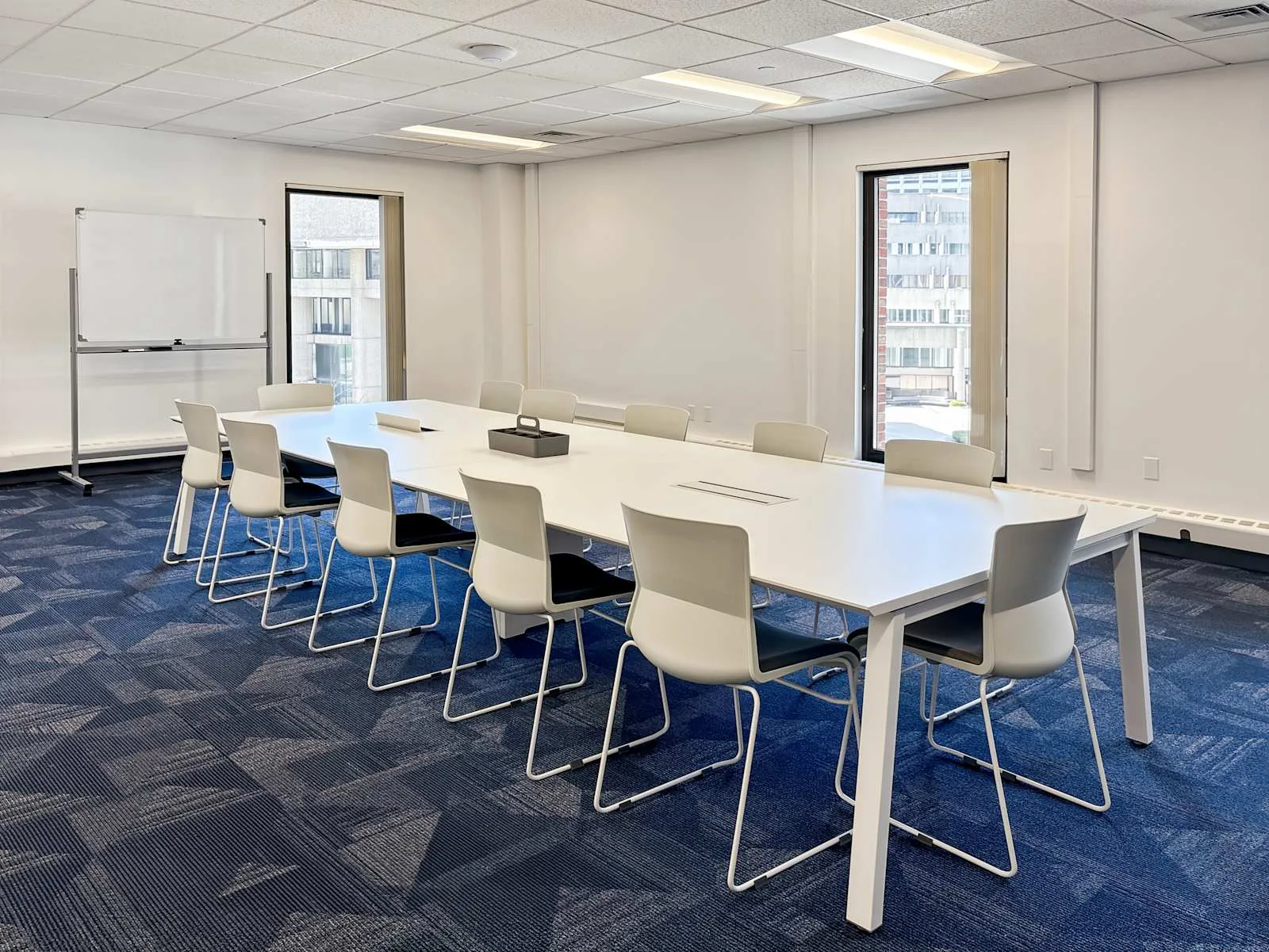 HQ MA, Boston - New Chardon Street, Meeting room for 12 people, Boston, MA
