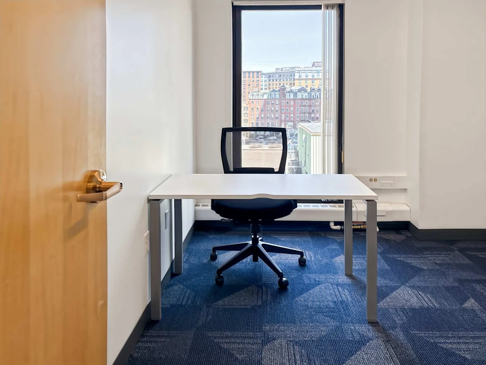 HQ MA, Boston - New Chardon Street, Private office, 1 desk, Boston, MA